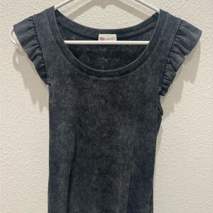 SO Black Ruffled Cap Sleeve Tank Top